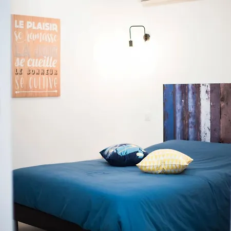 Moderne Proche Du Mans Avec Piscine Interieure Villa *